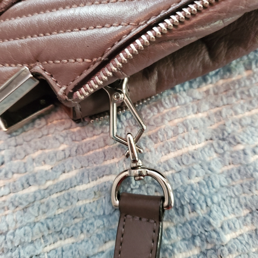 🎈🎈Rebecca Minkoff bag🎈🎈 - Picture 4 of 10